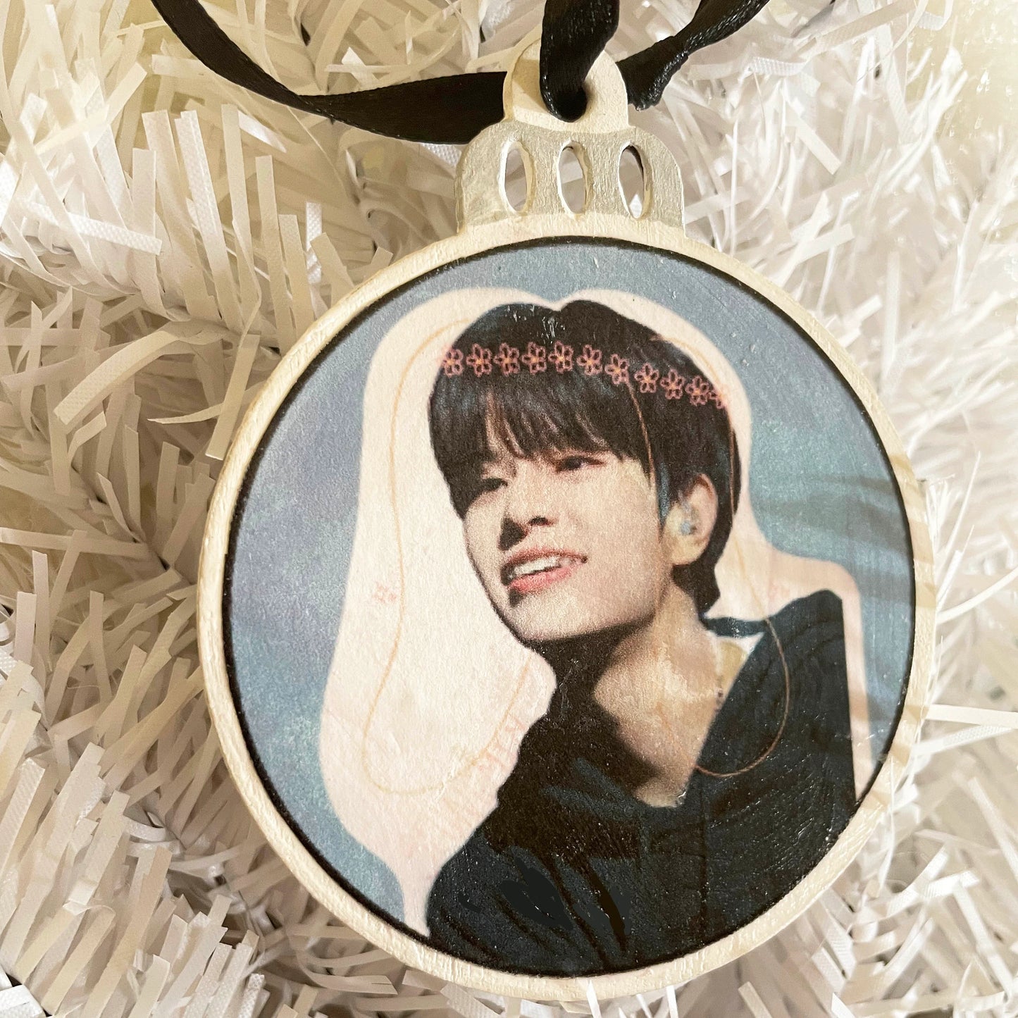 Stray Kids Christmas Ornament: Custom K-Pop Holiday Decor