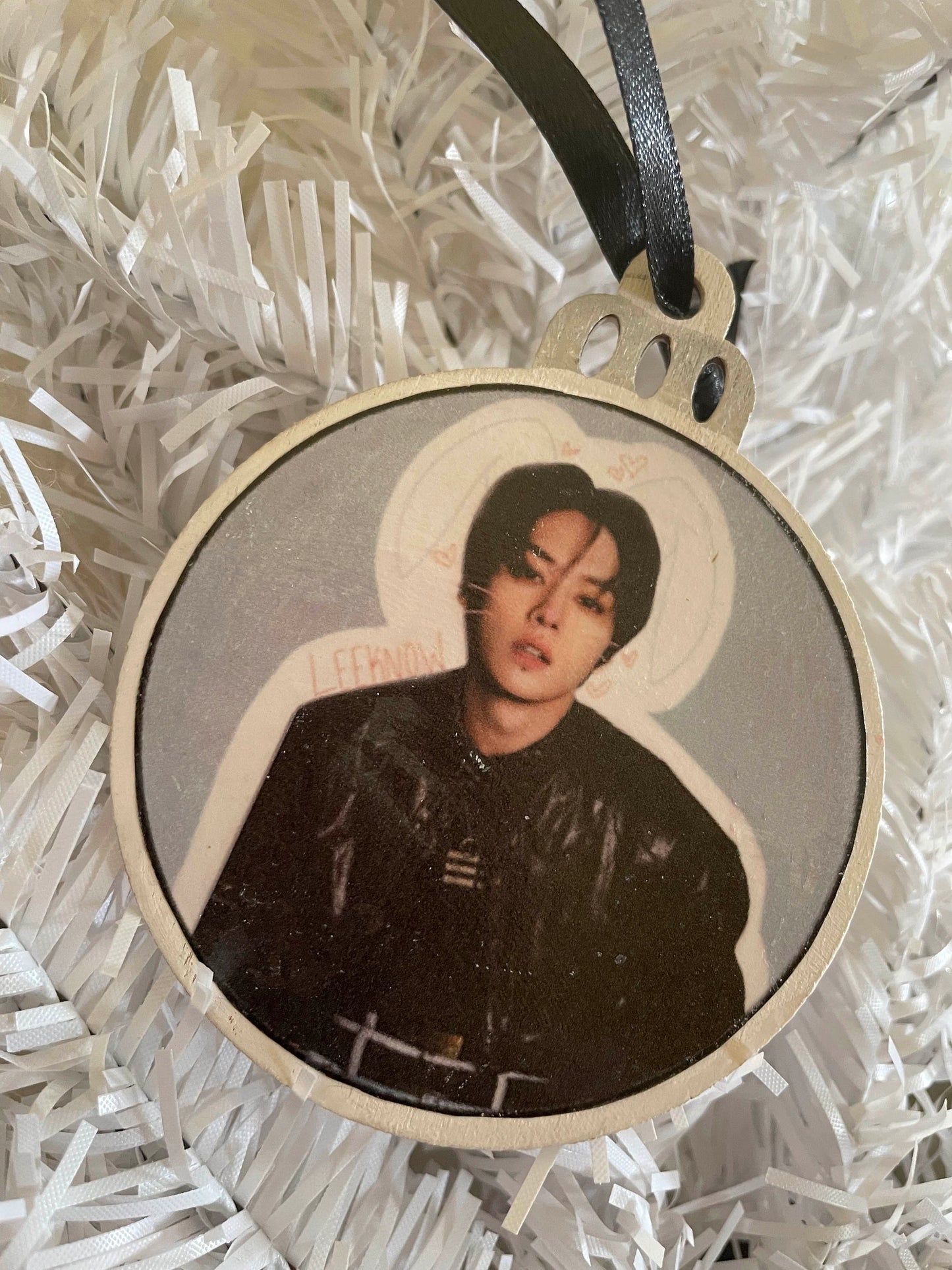 Stray Kids Christmas Ornament: Custom K-Pop Holiday Decor